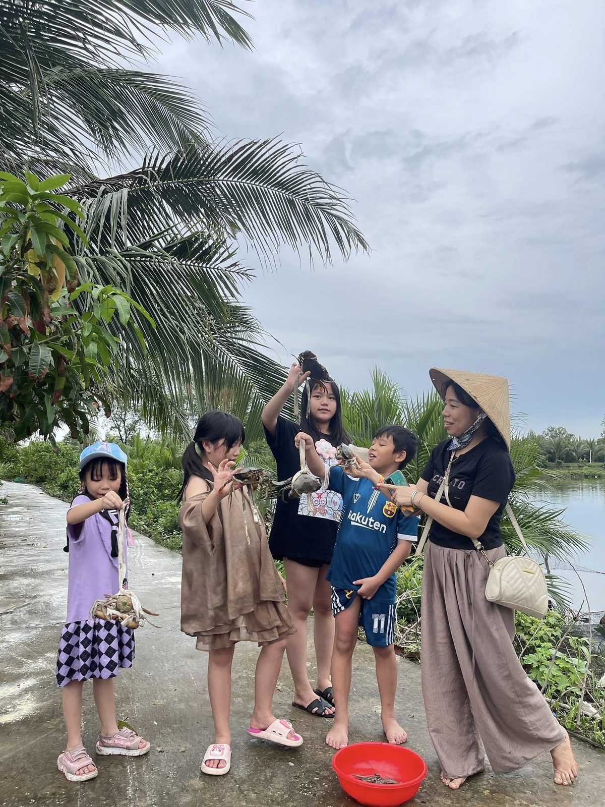 Không gian bình yên, mộc mạc tại Bà Ngoại Homestay Cà Mau (Hình số 7)