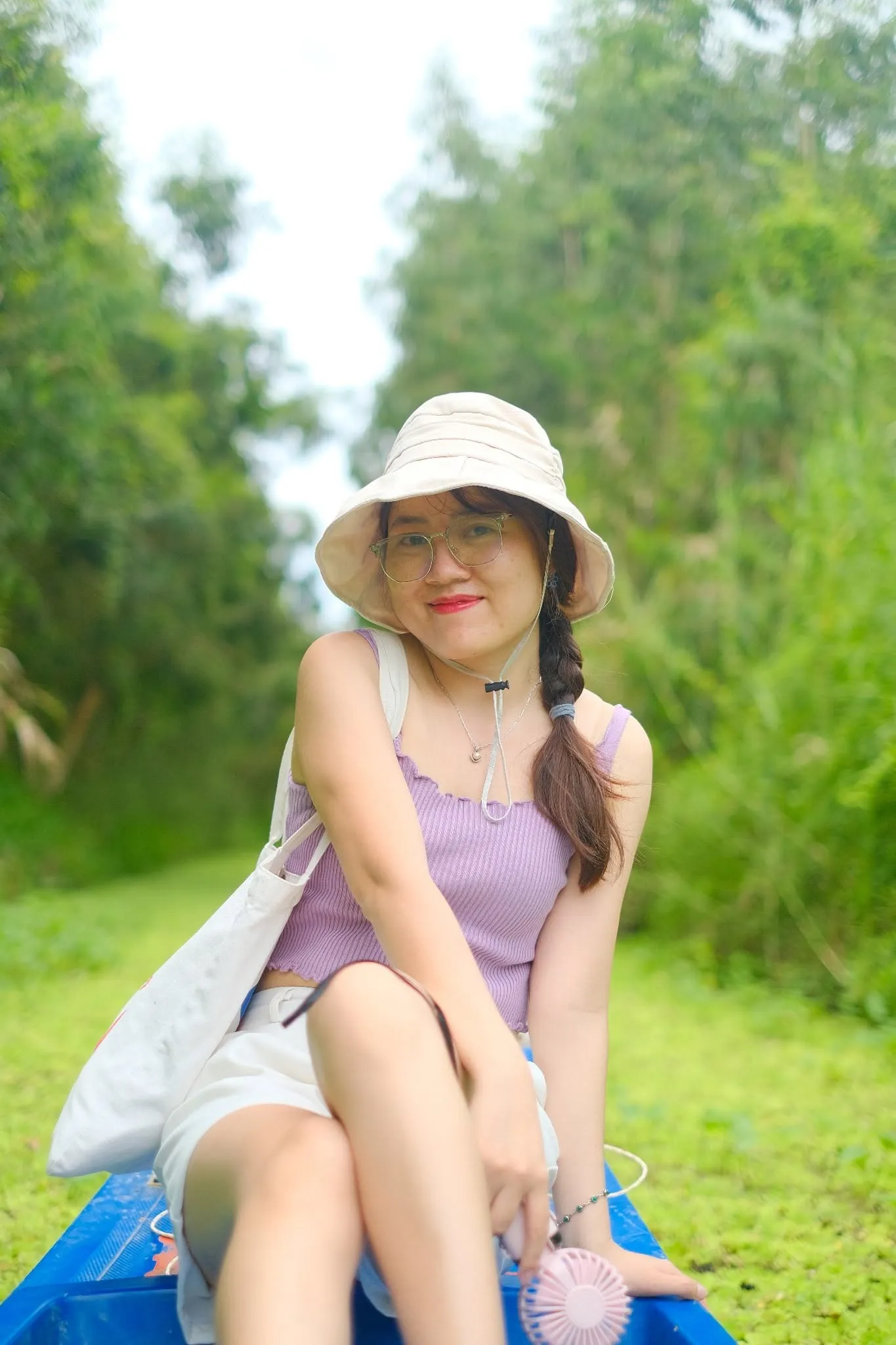Nghề di sản Gác Kèo Ong lấy mật ong hoa tràm tự nhiên trăm năm tại U Minh Hạ. (Ảnh: Bà Ngoại Homestay / Tư liệu Du lịch Cà Mau)